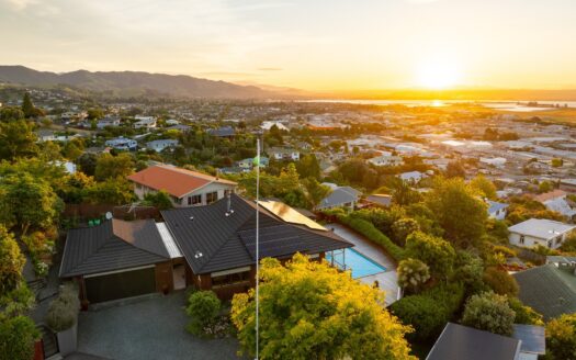 10A Rangiora Terrace
