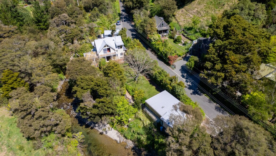 The Cooper Group -  25 Teal Valley Road