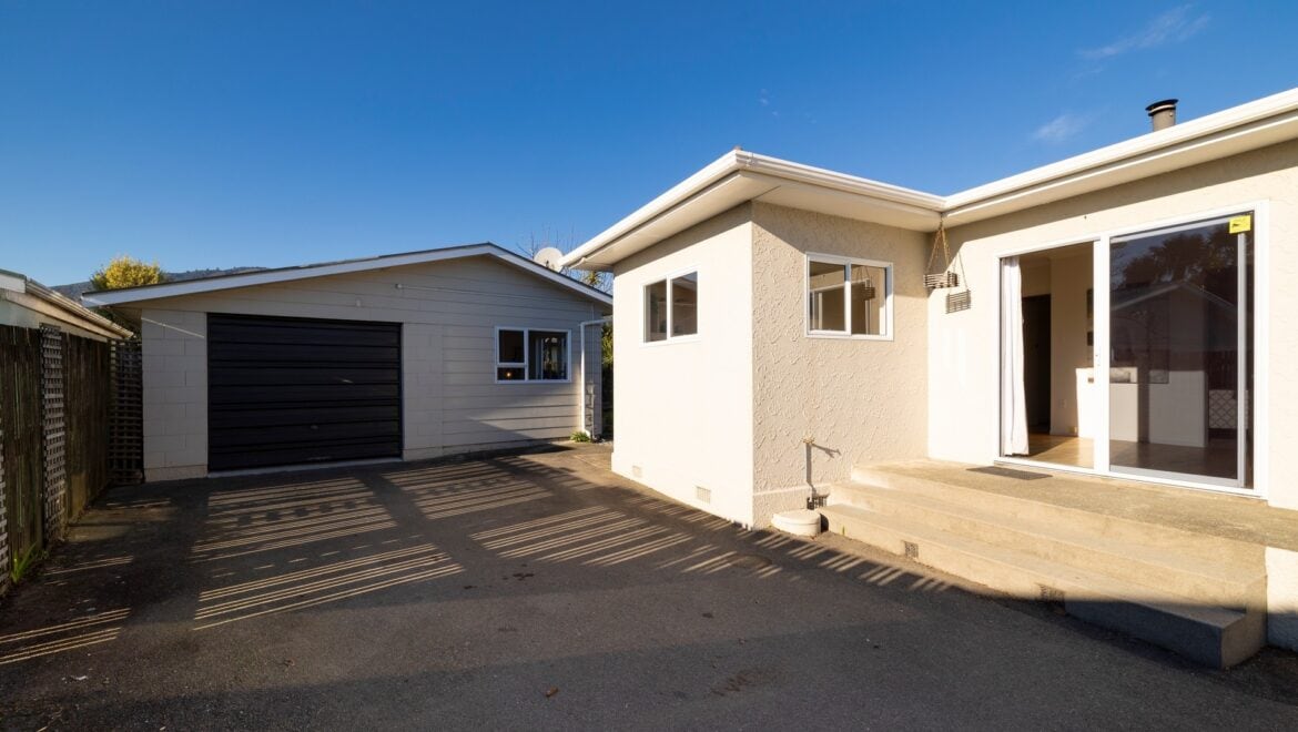 The Cooper Group -  29 Neale Avenue