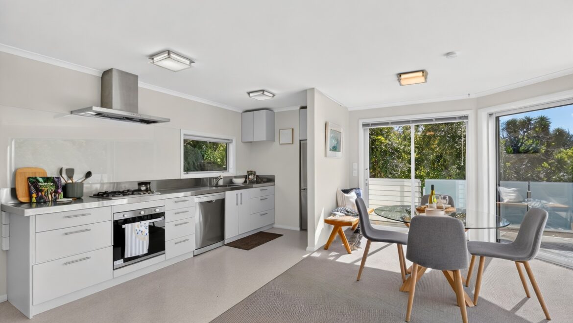 The Cooper Group -  18 Poynters Crescent