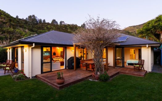 18 Saddleback Road